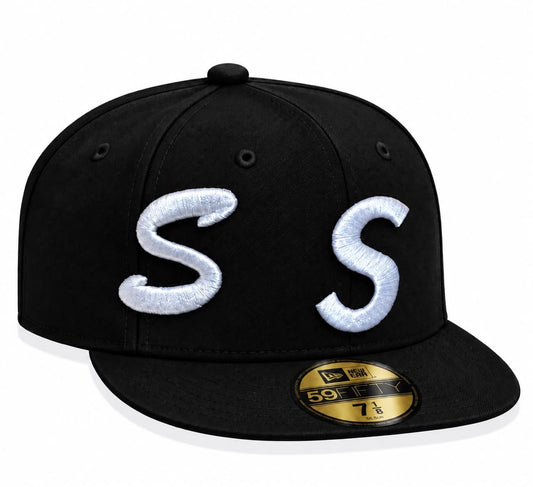 Gorra Supreme Cerrada talla 7 1/8 New Era 1.1