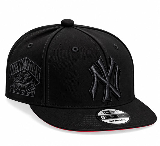Gorra Yankees All Black Ajustable New Era 1.1